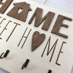 Оригінальна дерев'яна ключниця "Sweet home" - image-1