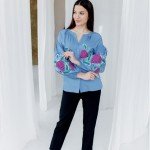Вишиванка жіноча "П'ЯНКИЙ АРОМАТ" (ДЖИНС ГОЛУБИЙ) - image-0